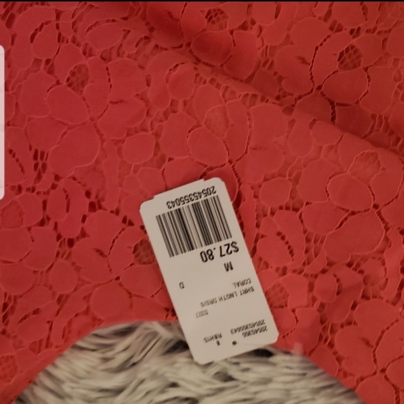 Forever 21 Coral lace dress - Picture 3 of 4